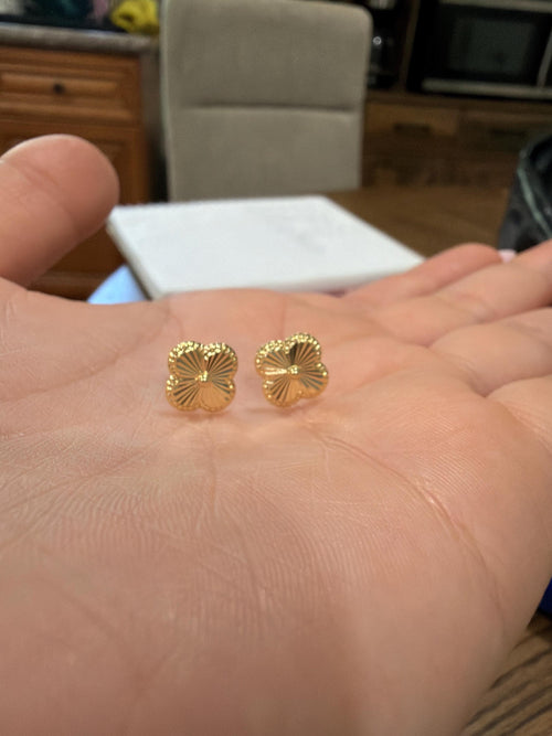 Golden flower earrings 14k gold