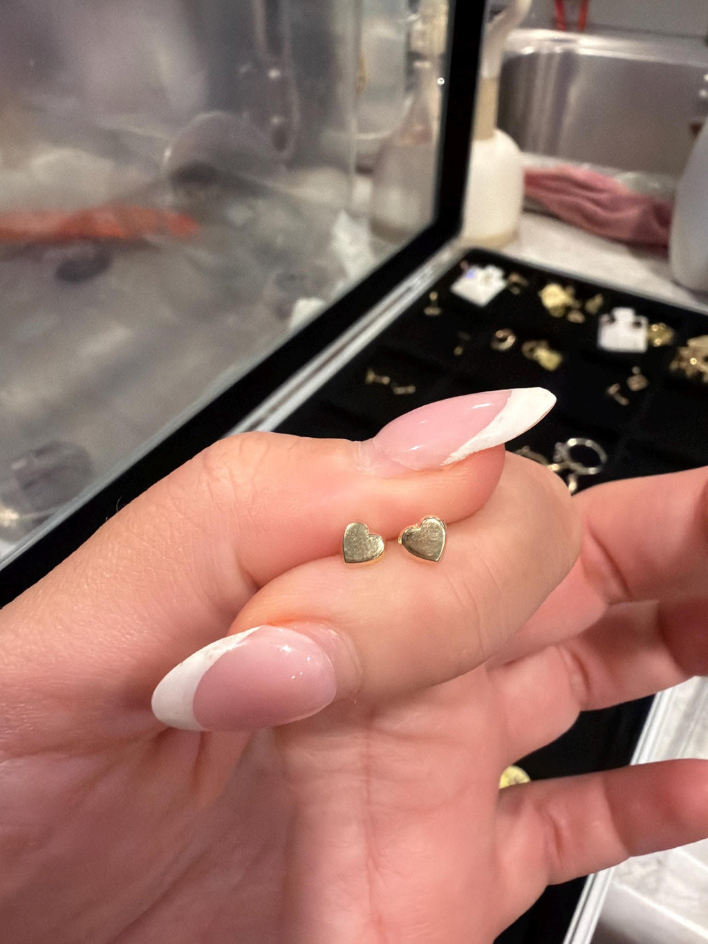 Heart screw on earrings 14k gold