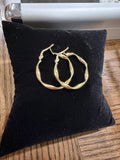 Hoop wavy clip on earrings 14k gold